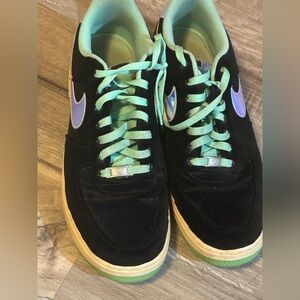 Nike Black Suede Sneakers with Mint Laces and Iridescent Swoosh